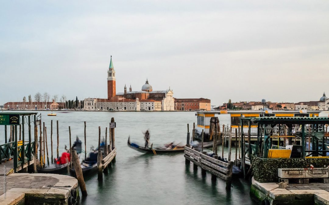 How To Photograph The Wonderful Yet Tourist Ridden City of Venice Responsibly