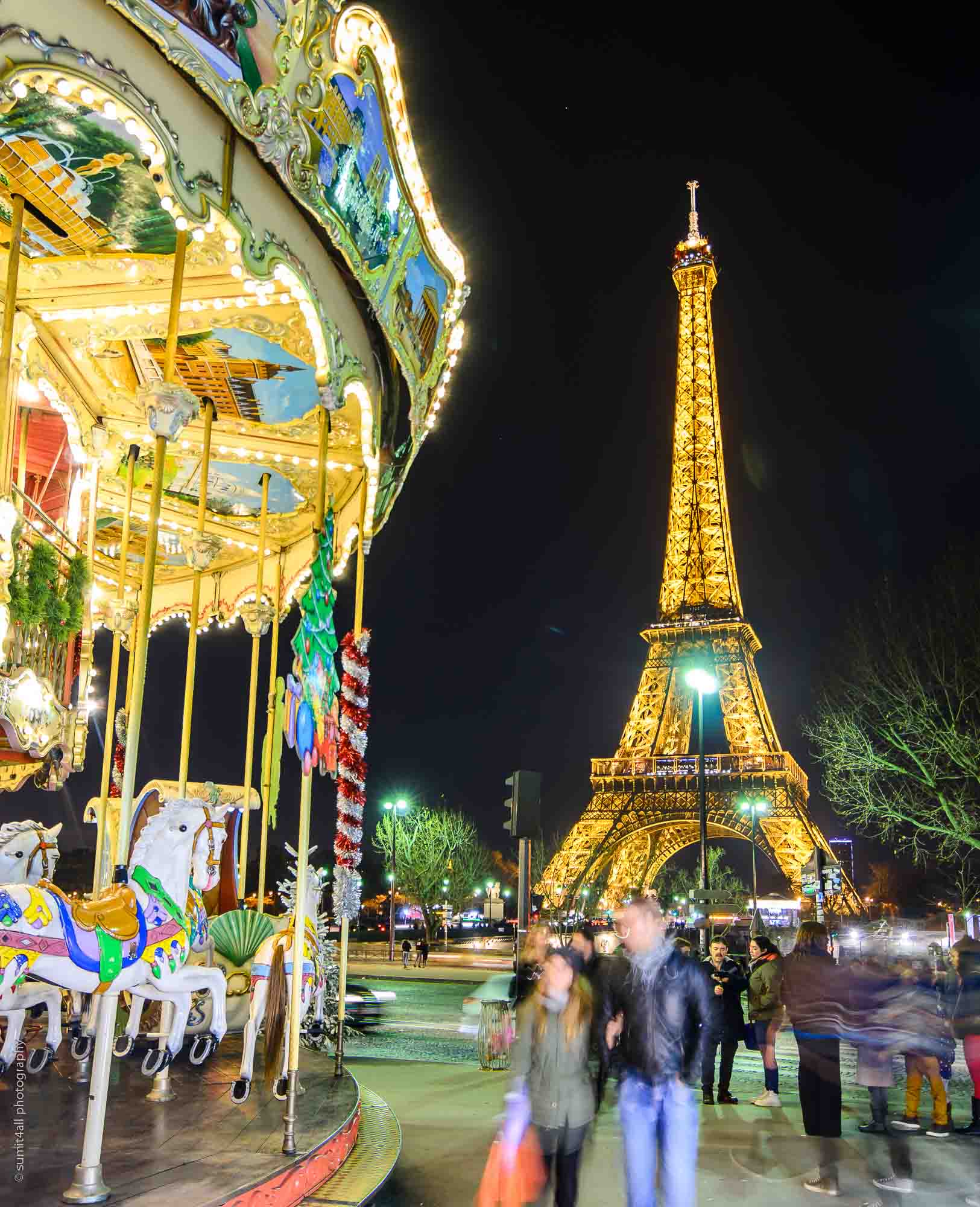 Christmas Festivities in Paris 