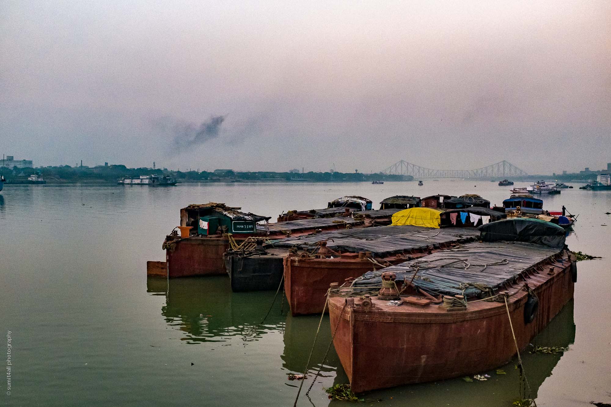 The Hooghly River and the Howrah Bridge in Kolkata